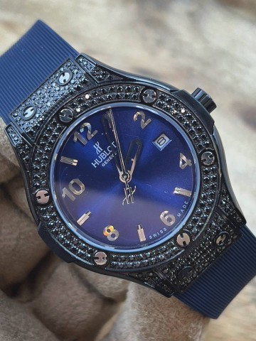 Часы Hublot
