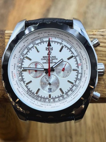Часы Breitling