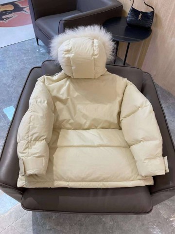 Пуховик Gucci