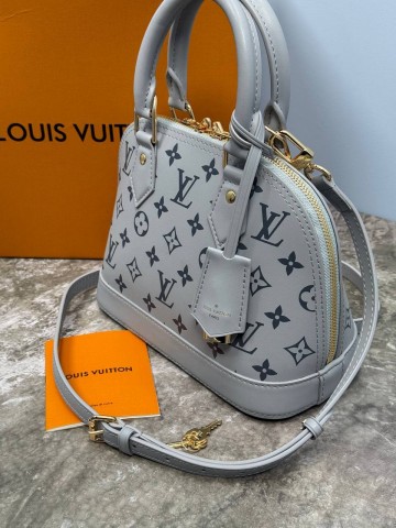 Сумка Louis Vuitton