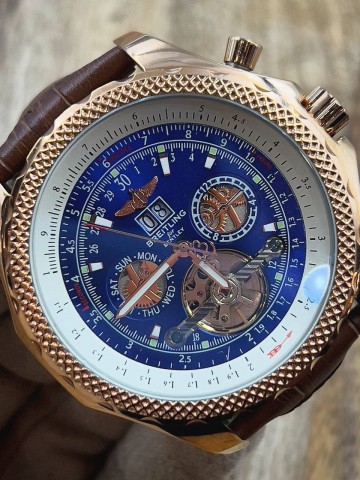 Часы Breitling