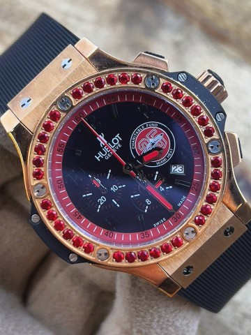 Часы Hublot