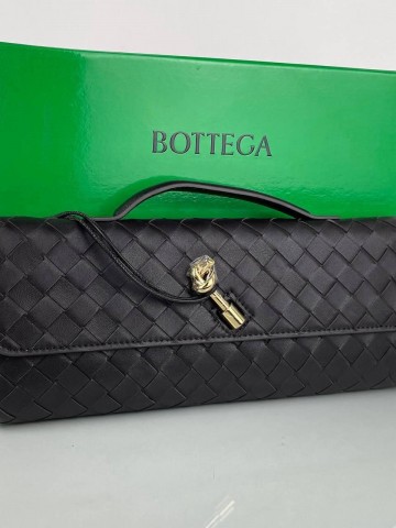 Клатч Bottega Veneta