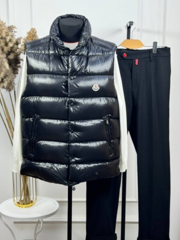 Безрукавка Moncler