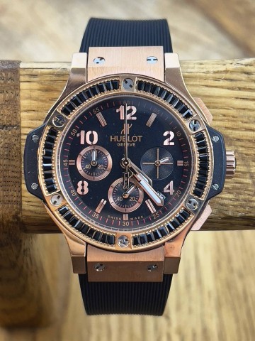 Часы Hublot