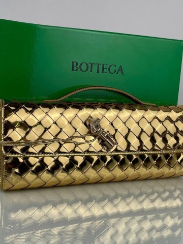 Клатч Bottega Veneta