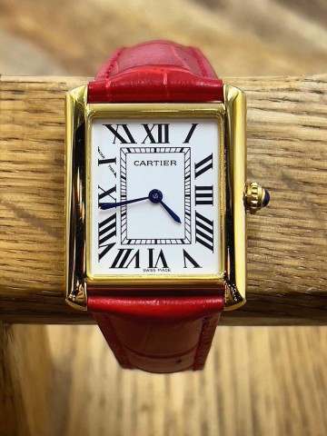 Часы Cartier