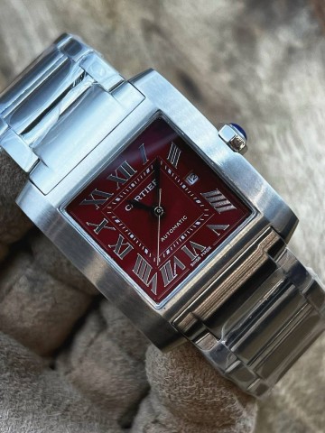 Часы Cartier