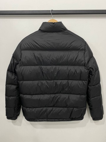 Пуховик Prada