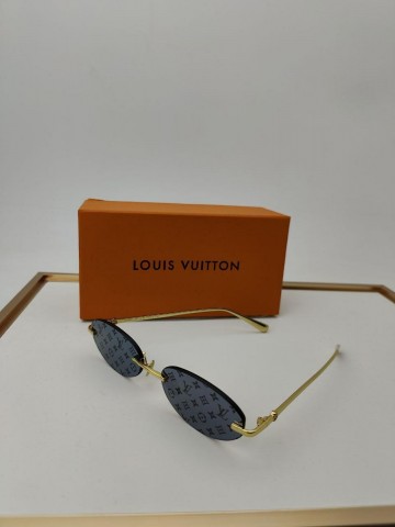 Солнцезащитные очки Louis Vuitton