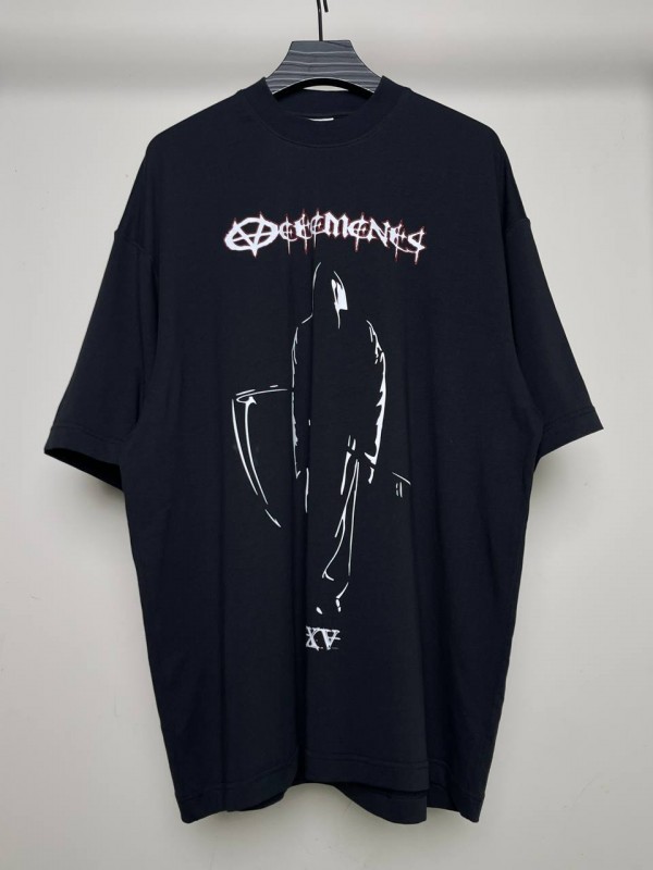 Футболка Vetements