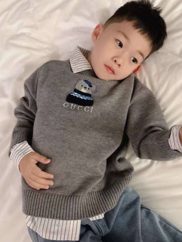 Свитер Gucci