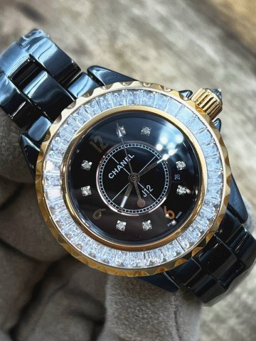 Часы CHANEL