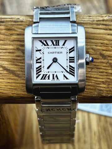 Часы Cartier