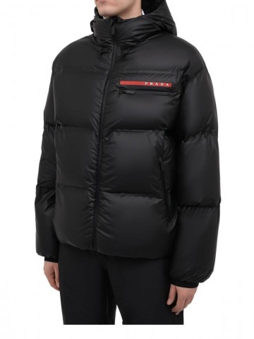 Пуховик Prada