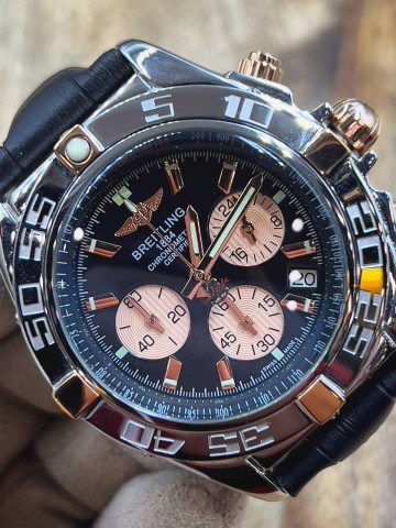 Часы Breitling