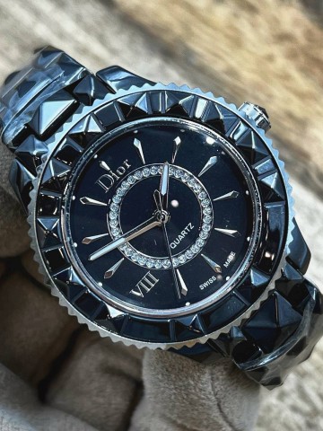 Часы Dior
