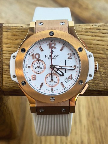 Часы Hublot