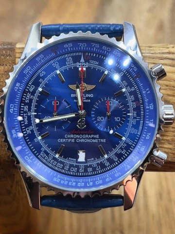 Часы Breitling