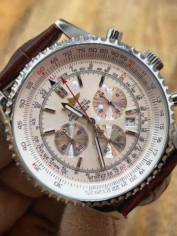 Часы Breitling