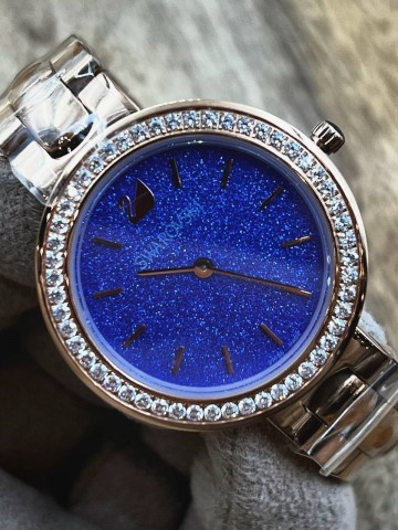 Часы Swarovski