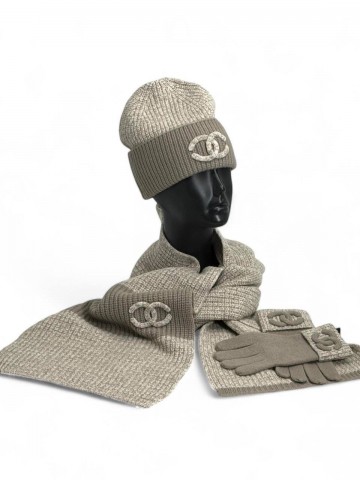 Комплект CHANEL (шапка + перчатки + шарф)