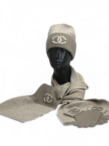 Комплект CHANEL (шапка + перчатки + шарф)