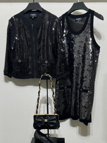 Платье CHANEL