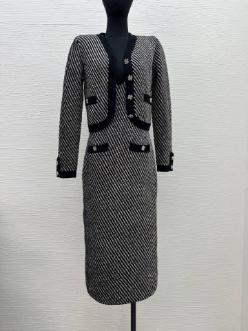 Платье CHANEL