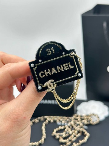 Брошь CHANEL