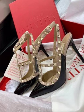 Босоножки Valentino