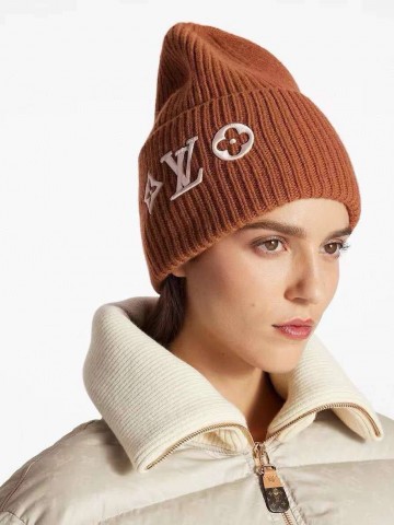 Шапка Louis Vuitton
