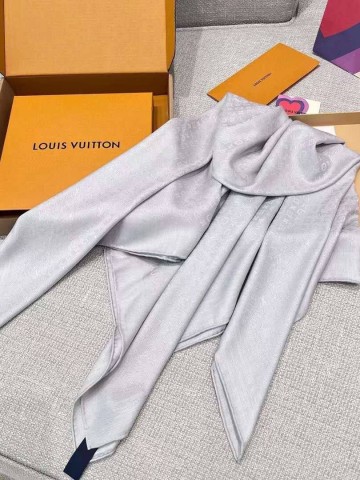 Платок Louis Vuitton