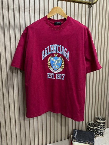 Футболка Balenciaga