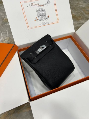 Сумка-слинг Hermes