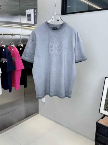 Футболка Balenciaga