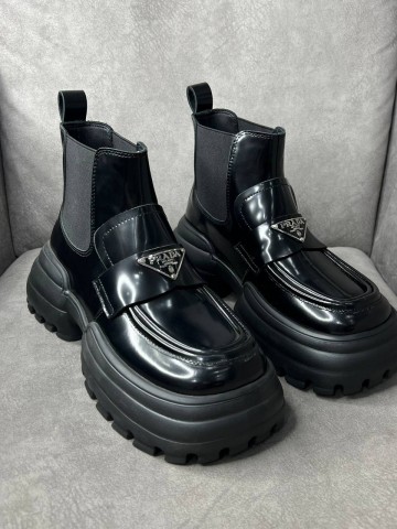Ботинки Prada