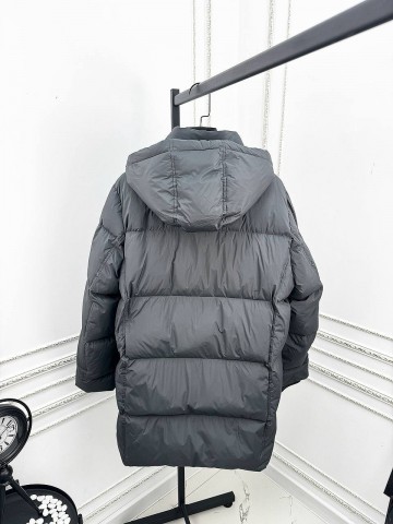 Пуховик Kiton