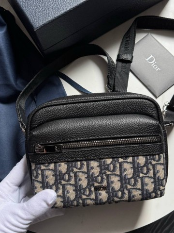 Сумка-мессенджер Christian Dior