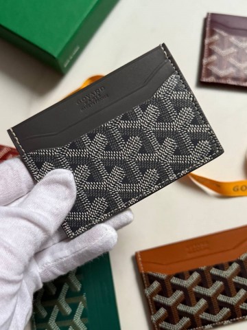 Картхолдер Goyard
