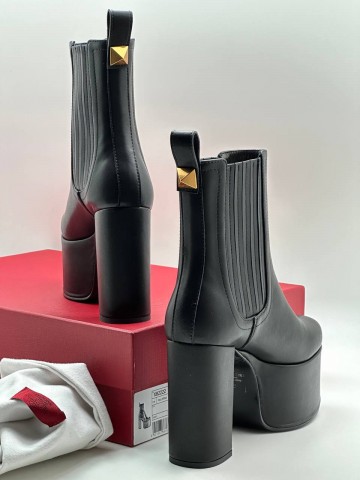 Ботильоны Valentino