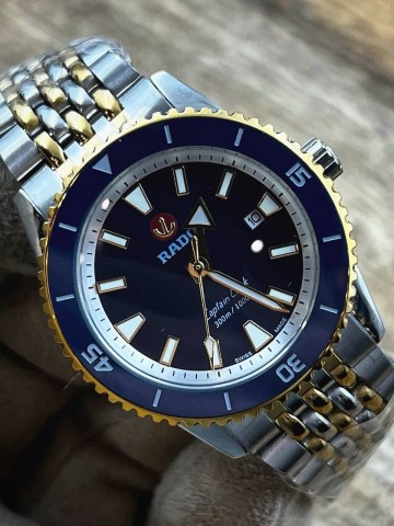 Часы Rado