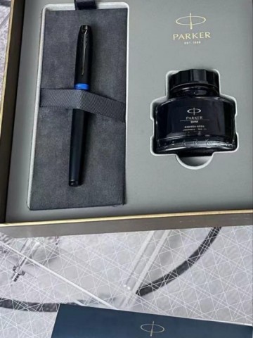 Набор Parker (ручка + чернильница)