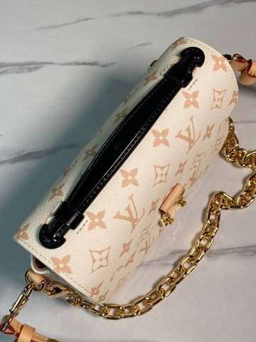 Сумка Louis Vuitton