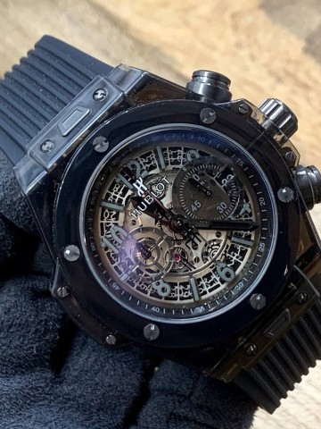 Часы Hublot
