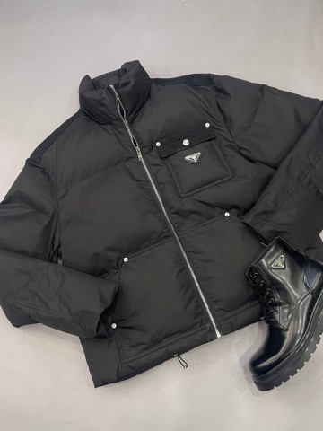 Пуховик Prada