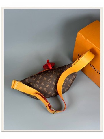 Поясная сумка Louis Vuitton