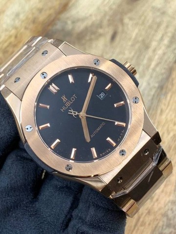 Часы Hublot