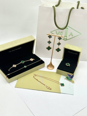 Кольцо Van Cleef & Arpels