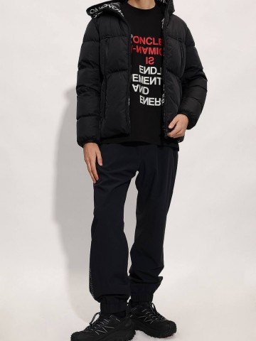Пуховик Moncler